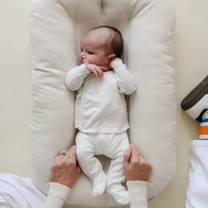 Tutti Bambini Snuggle Me Newborn Baby Lounger